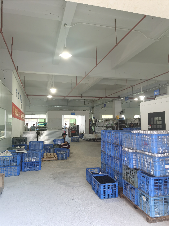 客戶訂單接踵而至，忙碌的發貨現場|鉑源五金